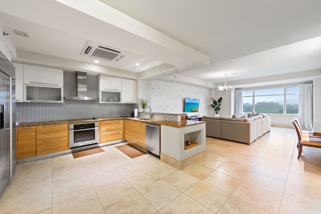 Plantation Village Luxe Retreat - Image 1